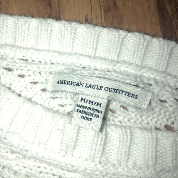 American Eagle Outfitters White Crop Sweater - Picture 2 of 2